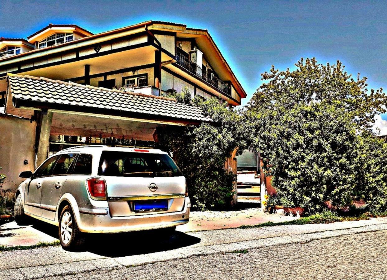 Casa Magnolia Apartment Pomezia Luaran gambar